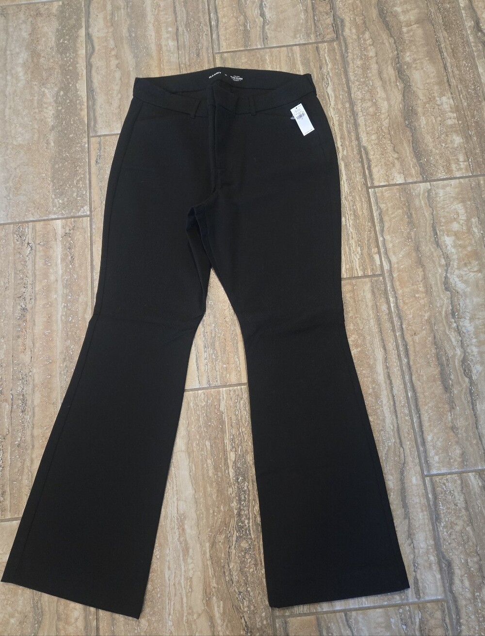New, Old Navy Black Pixie Flare Pants, Size 16